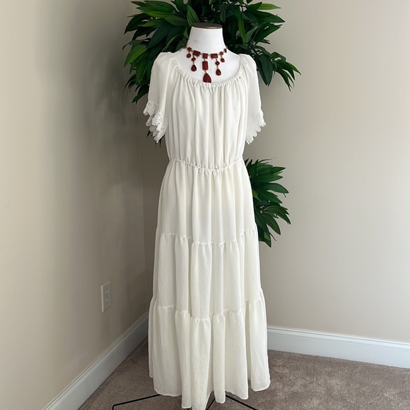 band crush Dresses & Skirts - Band crush white off shoulder dress